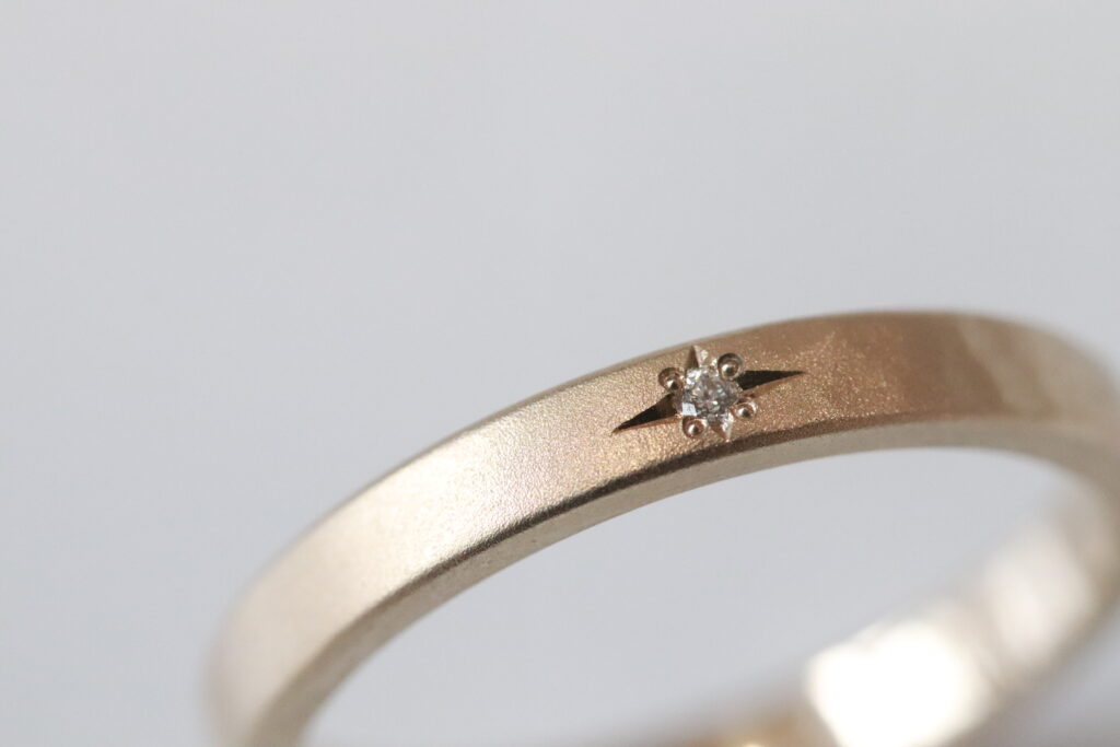 A Touch of Sparkle - Melee Stone Setting Ideas