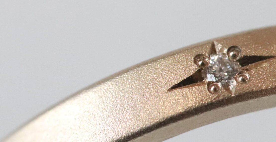 A Touch of Sparkle - Melee Stone Setting Ideas