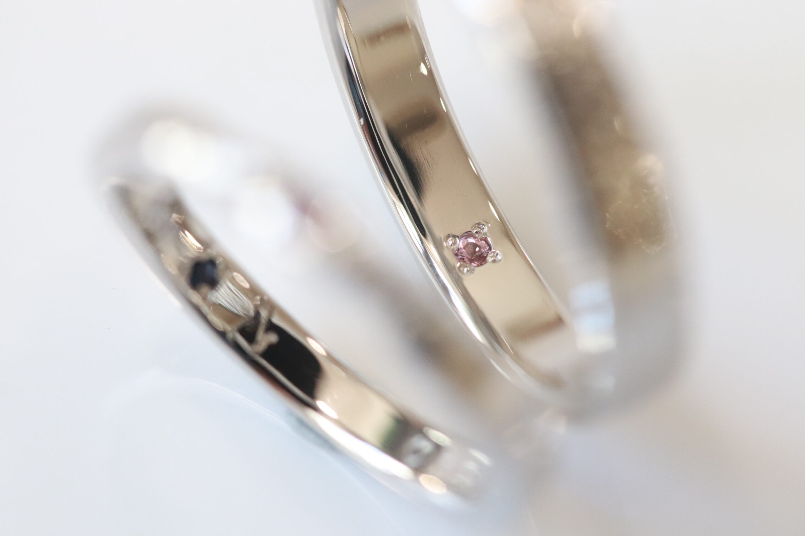 Melee Stone Setting - 4 Prong