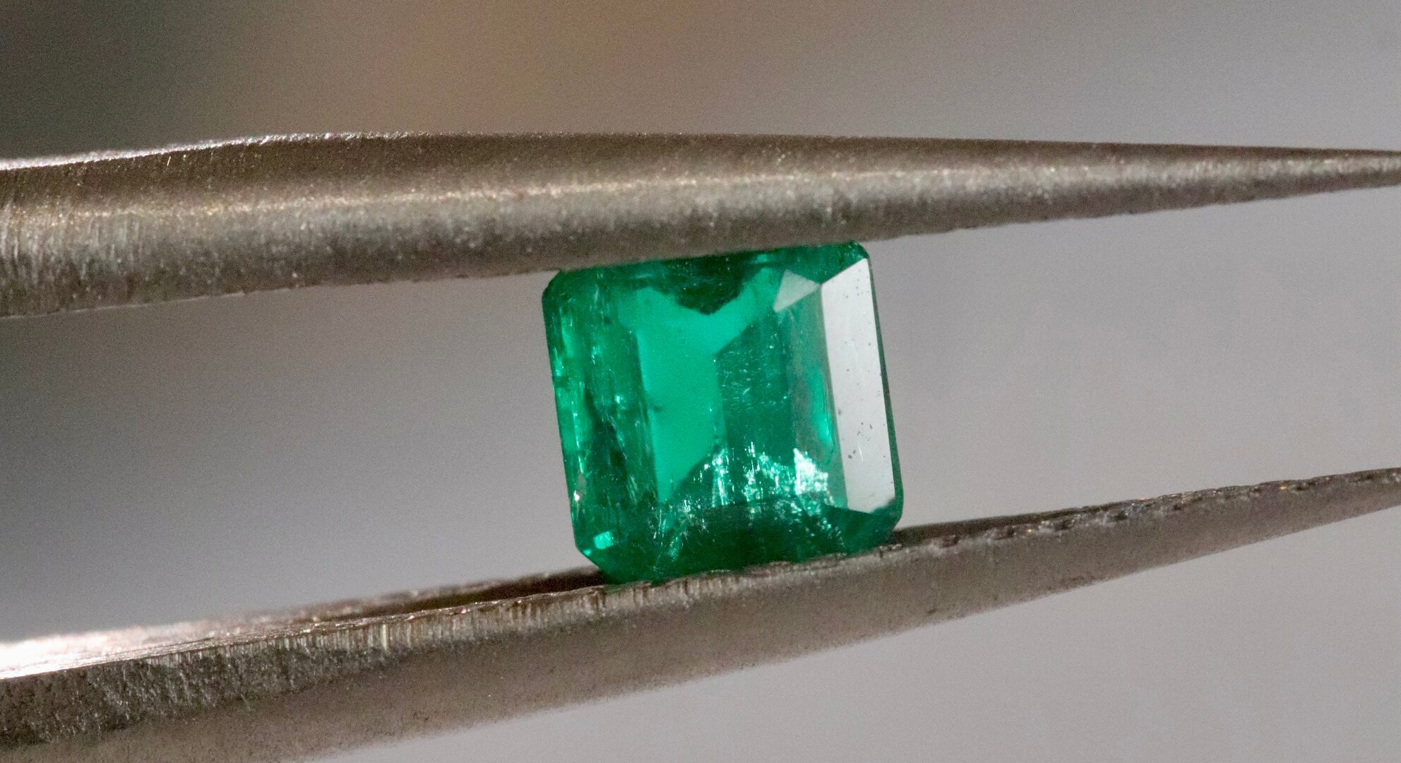kobo-jewellery-emerald-gemstone