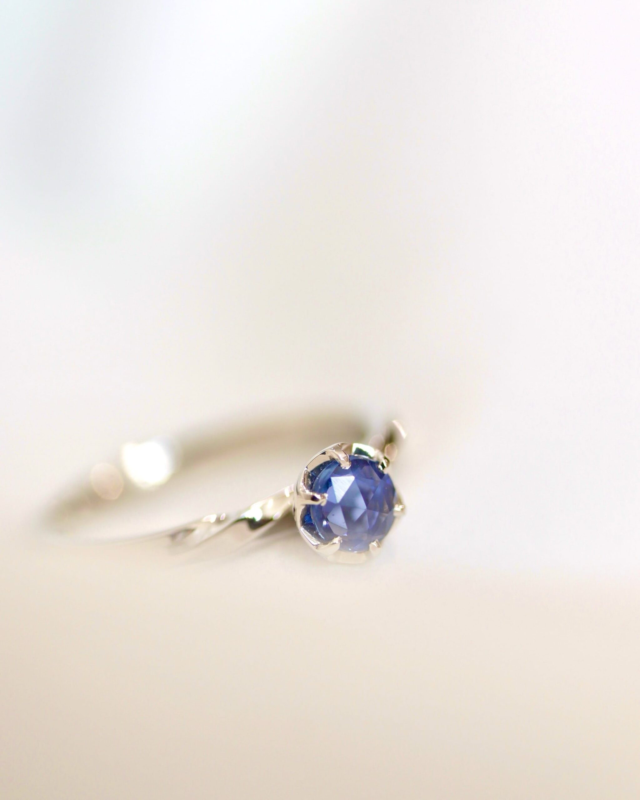 kobo-jewellery-rosecut-sapphire-engagement-ring