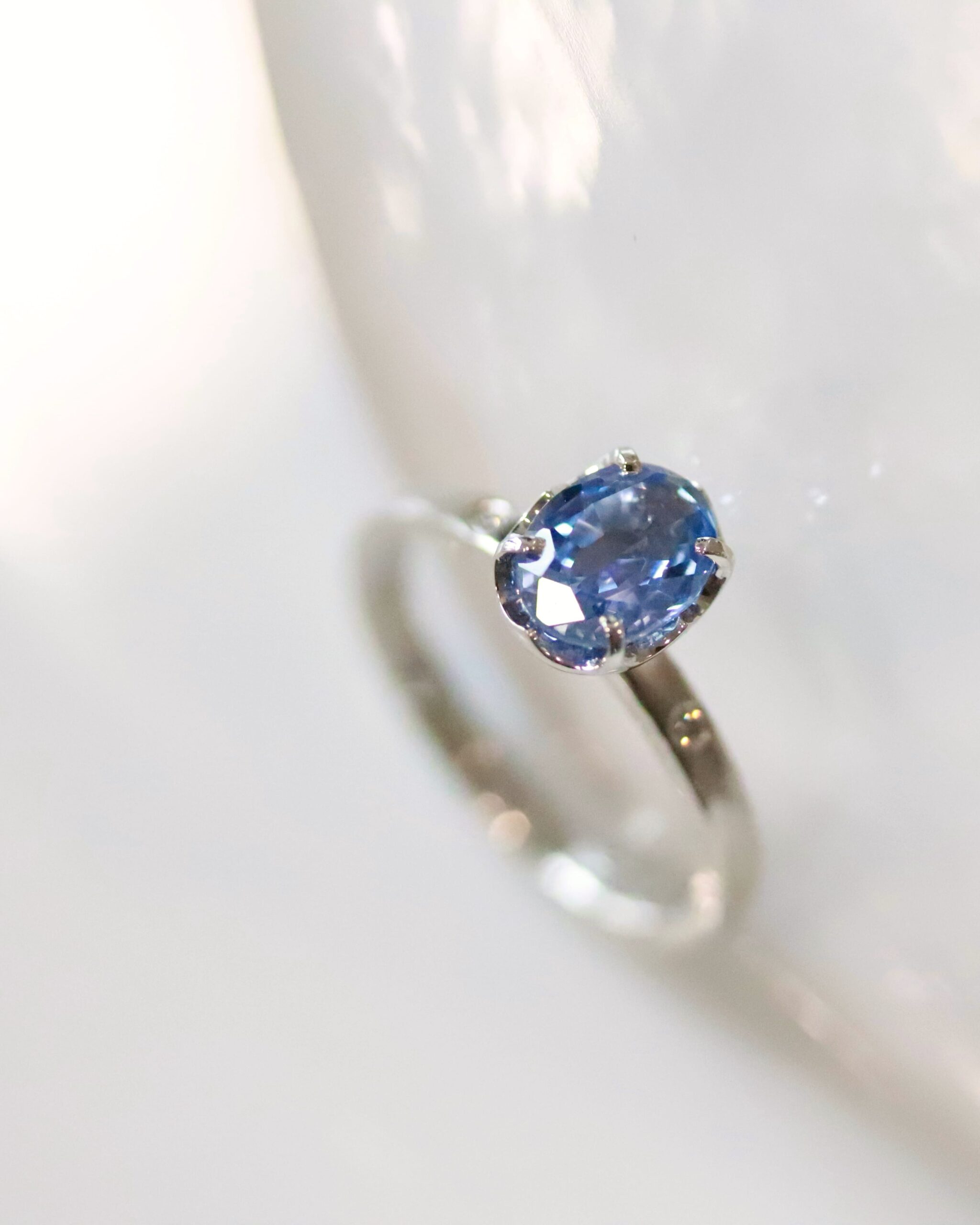 kobo-jewellery-sapphire-engagement-ring