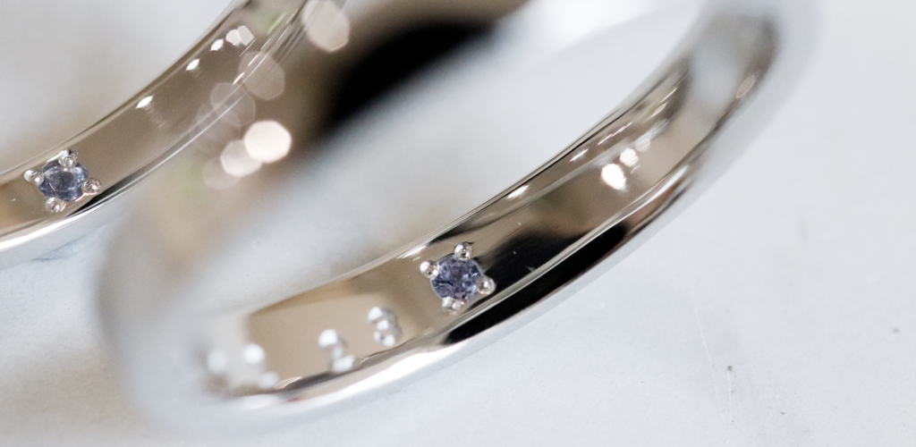 PT950 Band + Tanzanite (secret stone)